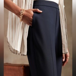 NEW with tags - Navy Banana Republic Factory Hayden Taper Pant